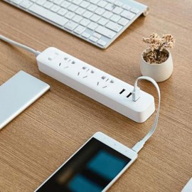 سه راهی برق سفید با سه پورت یو اس بی می شیاومی شیامی شیائومی | Xiaomi Mi Power Strip 3 Sockets 3 USB Ports White XMCXB01QM