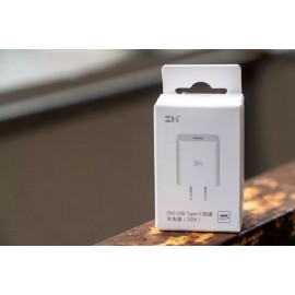 شارژر فست 20 واتی تایپ سی زدمی شیائومی مدل Xiaomi ZMI HA716 USB Type-C 20W Charger